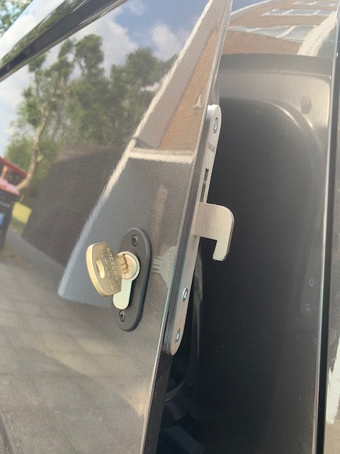 Citroen Berlingo sliding door hooklock