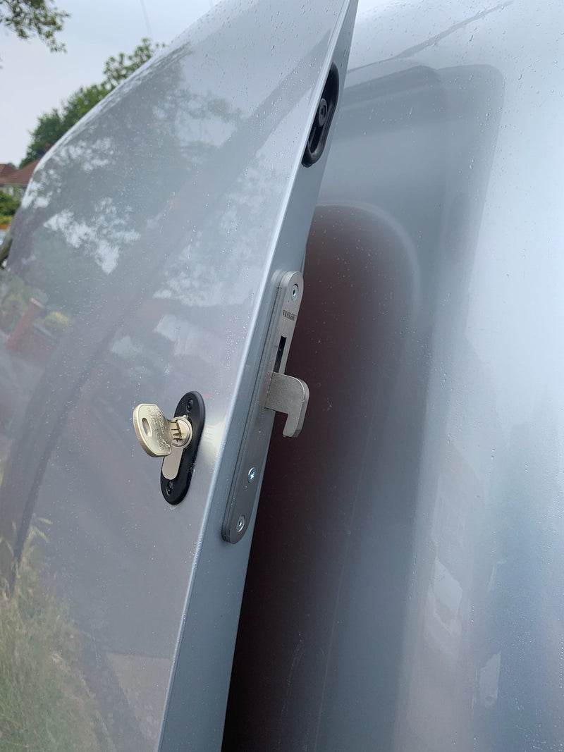 VW Caddy 2004 sliding door hooklock