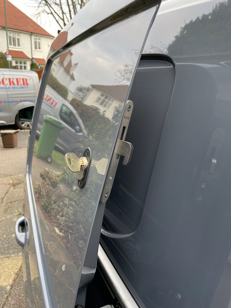 VW Caddy 2021 sliding door hooklock