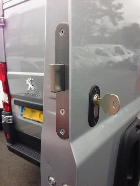 Citroen Relay rear door deadlock